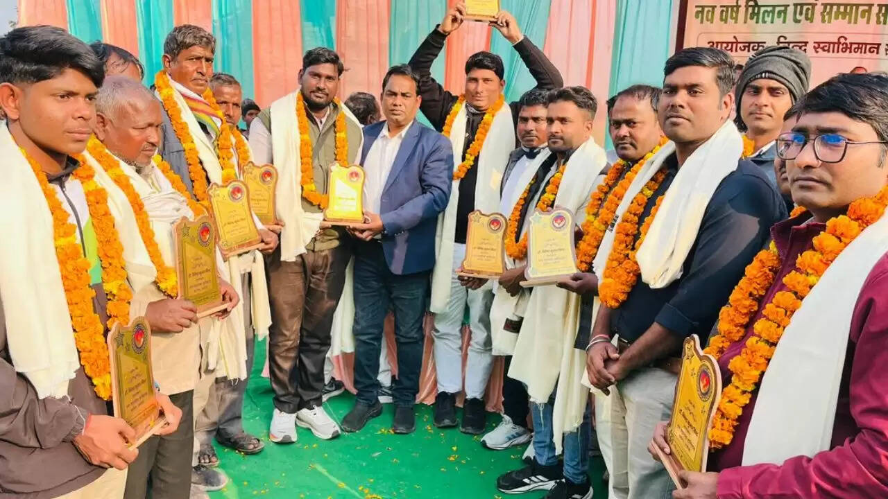 chandauli news bind swabhimaan sangh, chandauli khabar bind community 