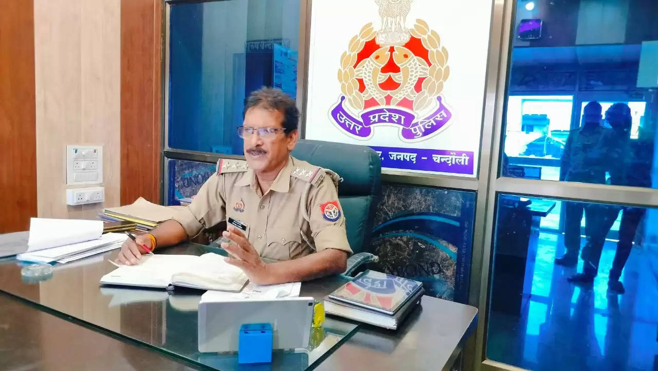 Inspector Sheshdhar Pandey 