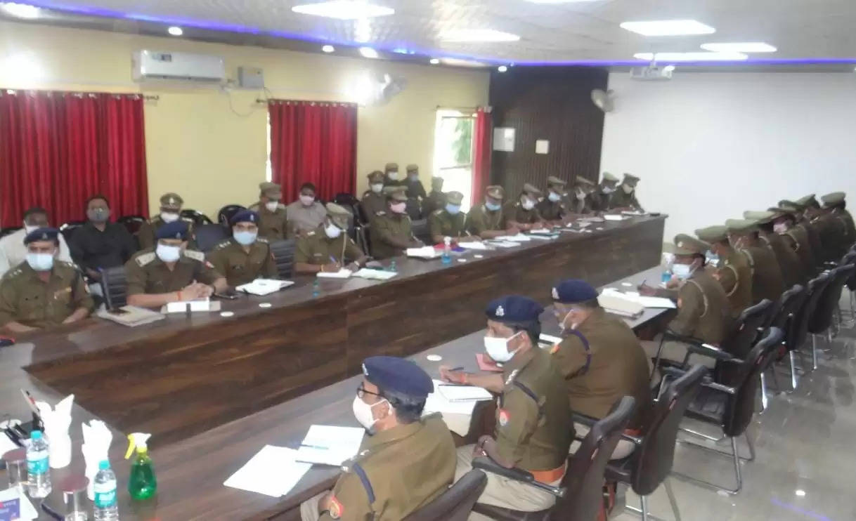 Chandauli police held a meeting 