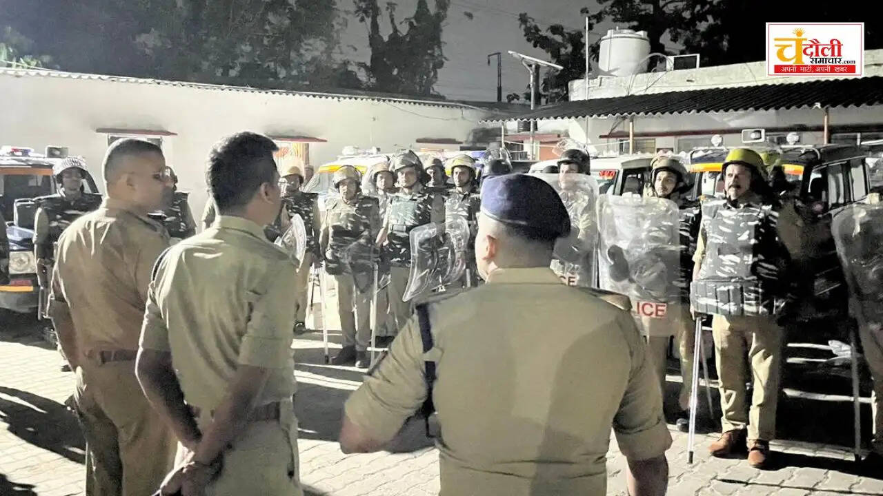 chandauli-police-meeting-dig-vaibhav-krishna-crime-review-news